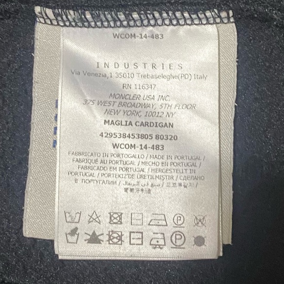 Moncler  Black  Jacket with pockets pit to pit 17 inch, Long 21 inch. - Picture 11 of 11